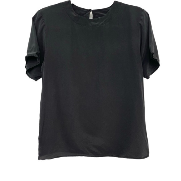 Art de Chine Tops - 100% Silk Classic Black Short-Sleeve Blouse
